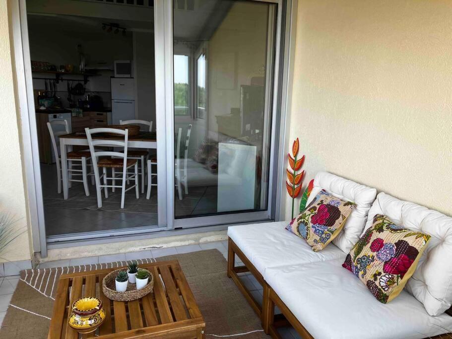 Et Tennis A La Corniche Appartement Sète